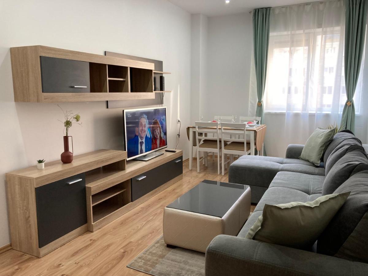 Laroka House Rin Grand Residence Modern Apartment Βουκουρέστι Εξωτερικό φωτογραφία